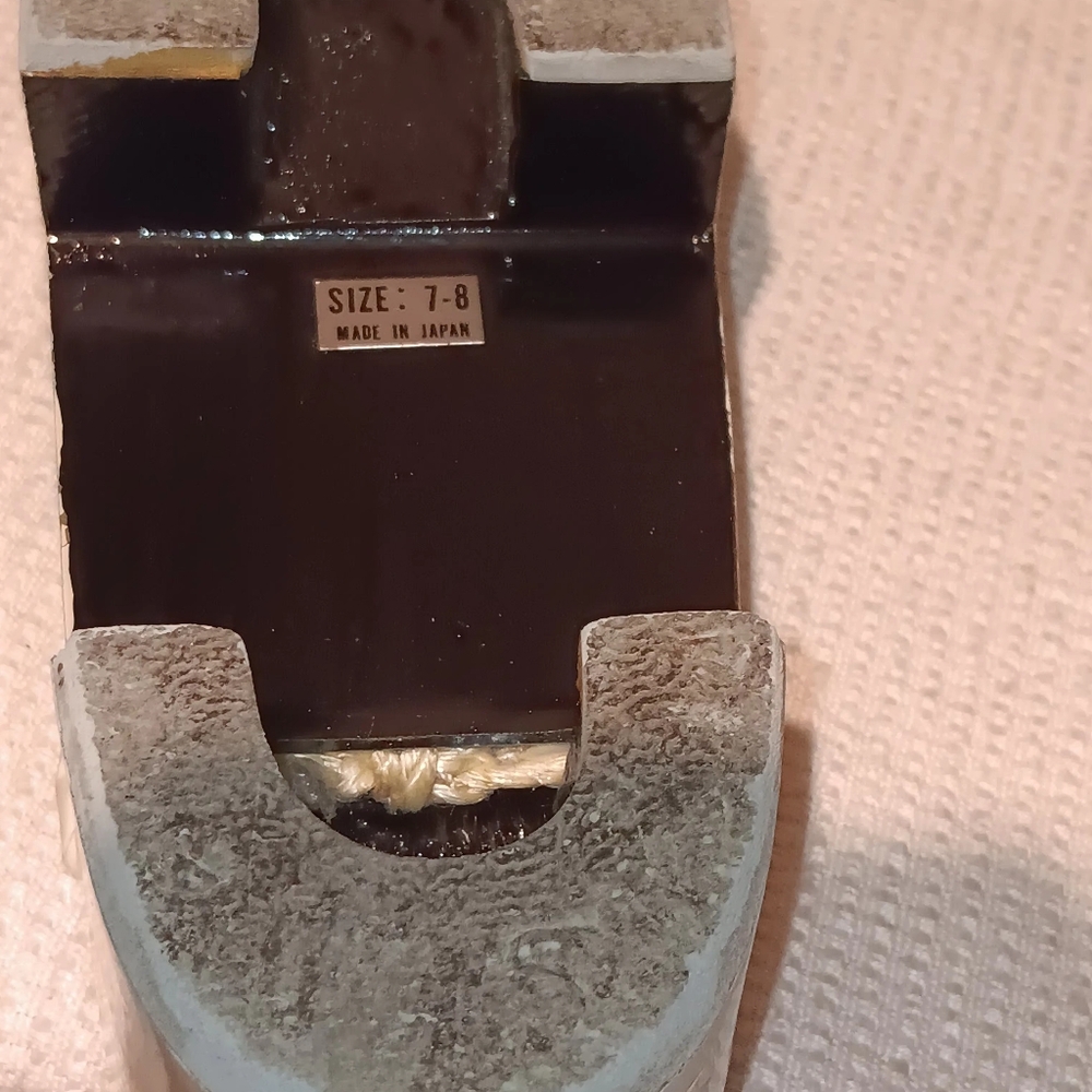 Japanese Geta Sandals - Picture 9 of 11